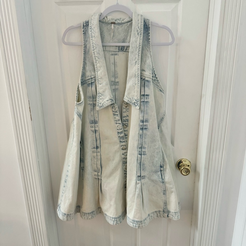 NEW FREE PEOPLE Katie Denim Dress in Icing Sugar - SMALL